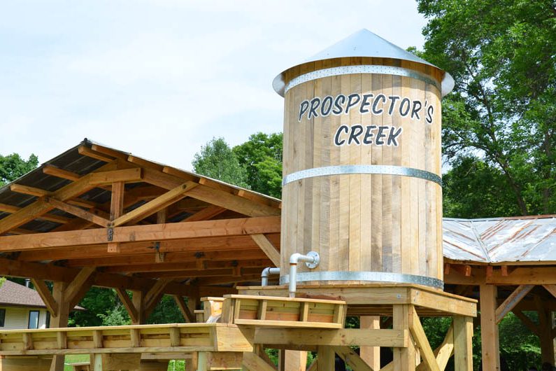 DSC_2445 Prospector Creek Water Tank Photo